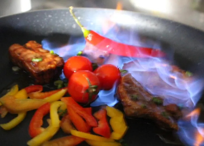 فندق & Restaurant *