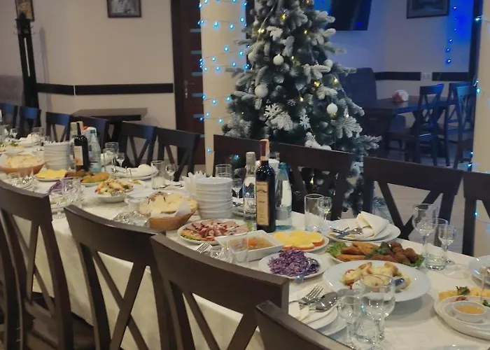 & Restaurant فندق كولوتشافا