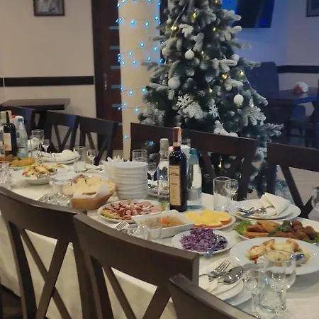 & Restaurant Szálloda Alsókalocsa