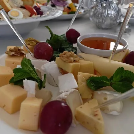 Szálloda & Restaurant Alsókalocsa